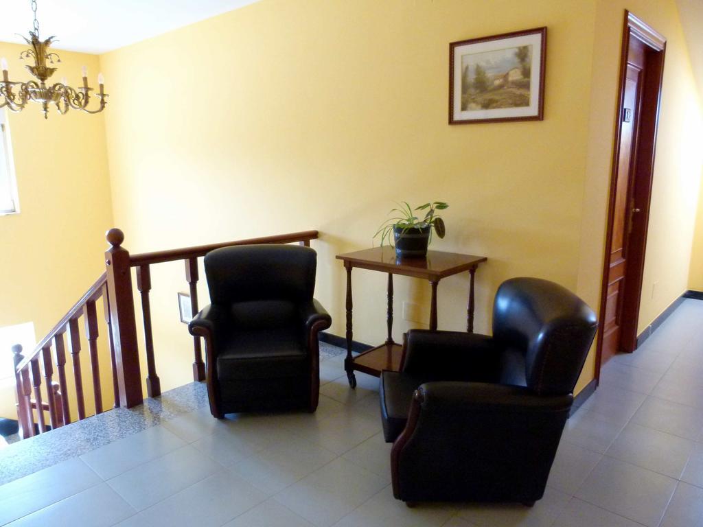 Hostal Chiquin Tapia De Casariego Dış mekan fotoğraf